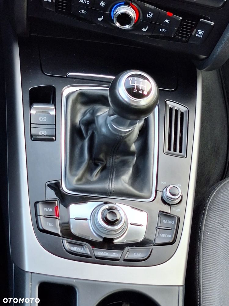 Audi A4 Avant 2.0 TDI - 18