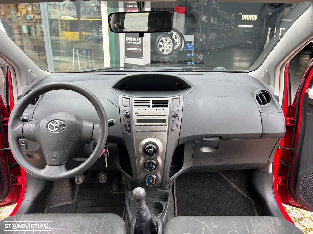 Toyota Yaris 1.0 VVT-i Comfort - 13