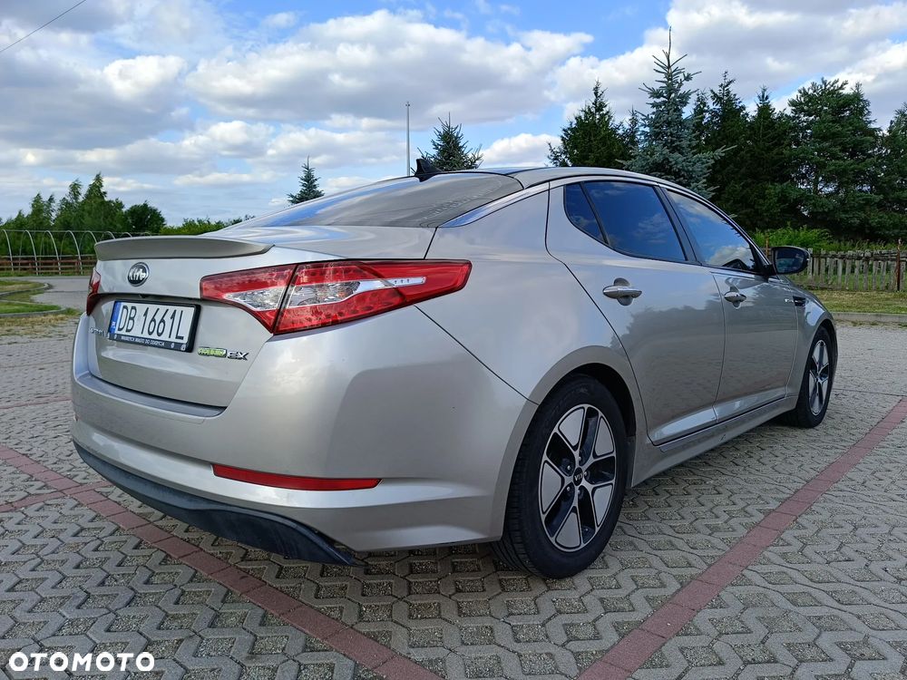 Kia Optima - 4