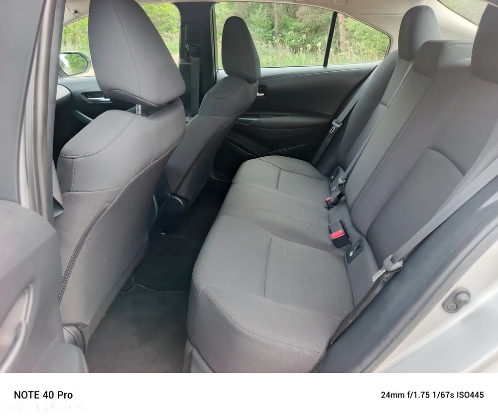 Toyota Corolla 1.6 Active - 24
