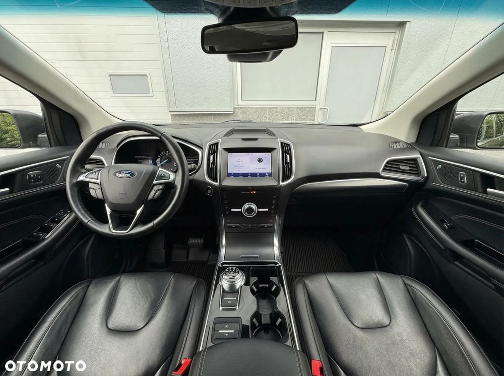 Ford Edge - 10