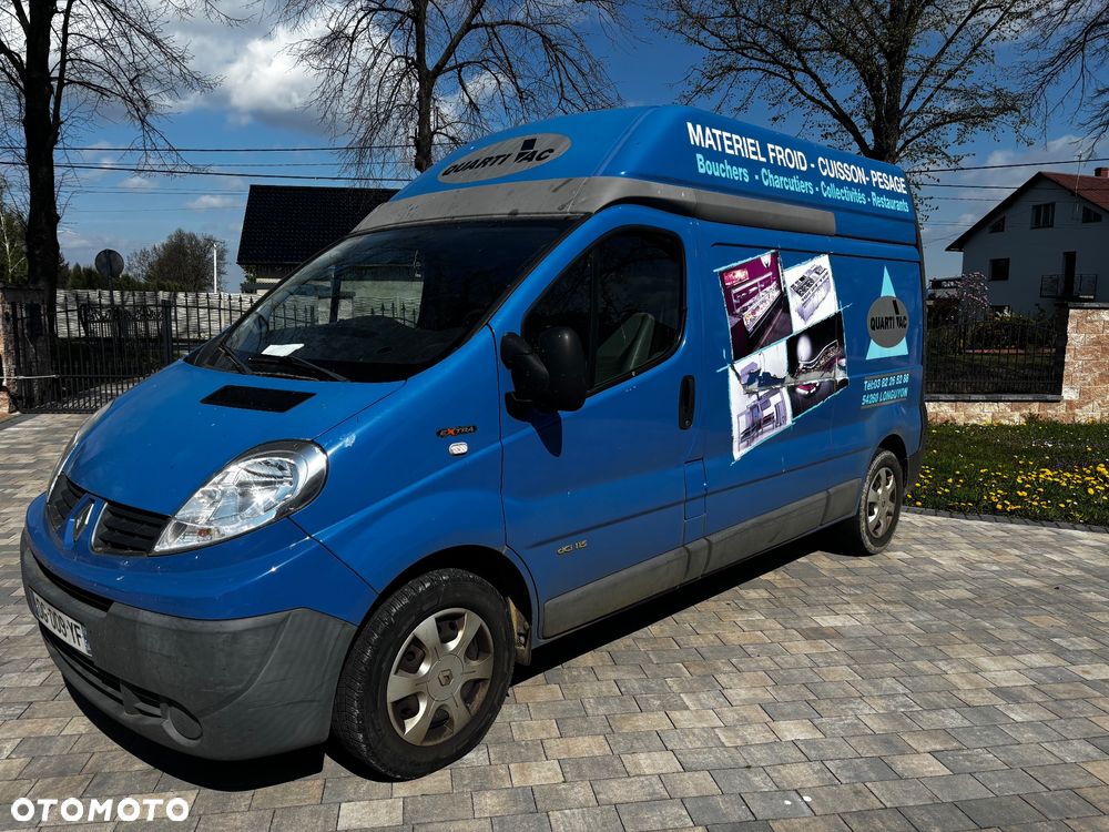 Renault Trafic - 1