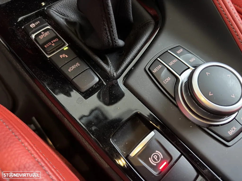 BMW X2 25 e xDrive Pack M - 14