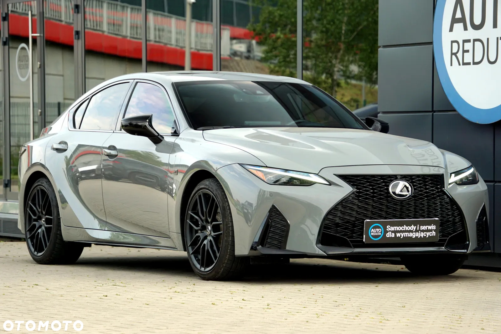 Lexus Inny - 10