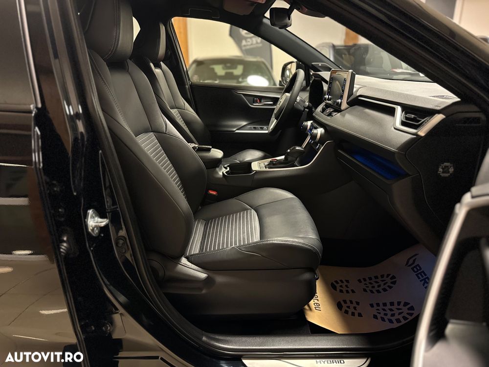 Toyota RAV4 2.5 4x4 Black Edition - 21