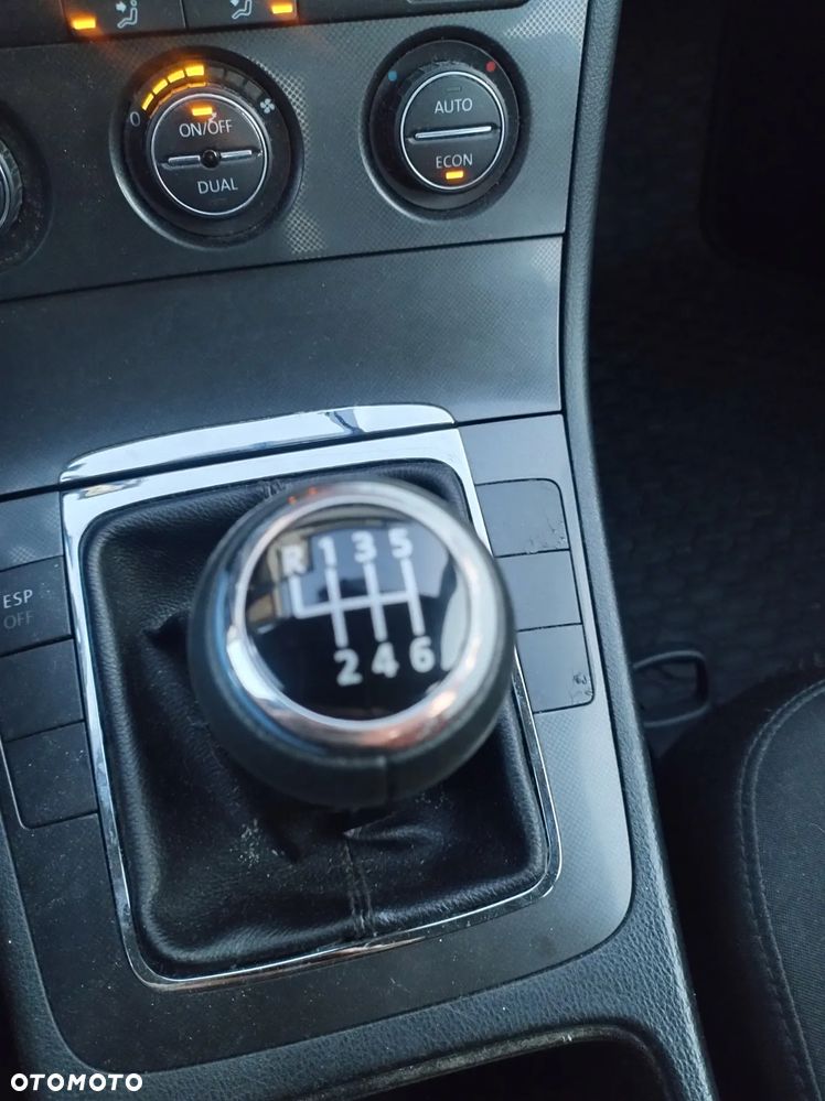 Volkswagen Passat 2.0 FSI 4Mot Comfortline - 17