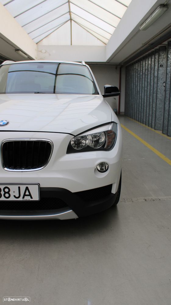 BMW X1 sDrive18d Sport Line - 40