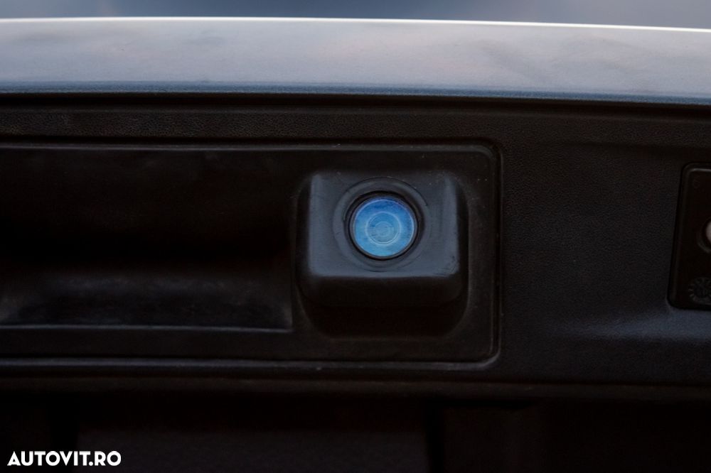 Volkswagen Tiguan 2.0 TDI DPF 4Motion Sport & Style - 13