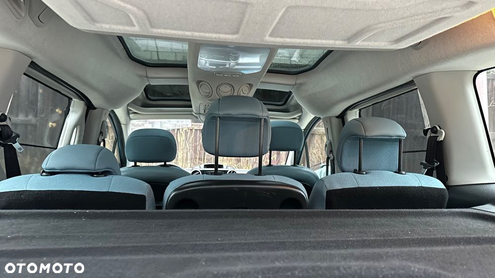 Citroën Berlingo Multispace e-HDi 90 FAP EGS6 Exclusive - 16