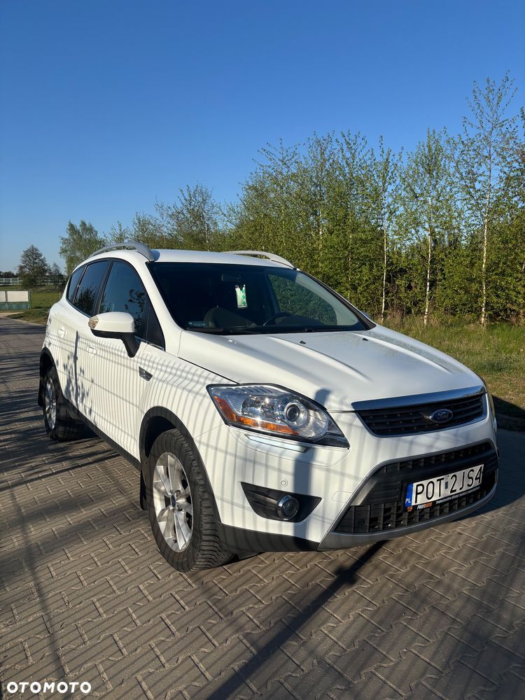 Ford Kuga - 1