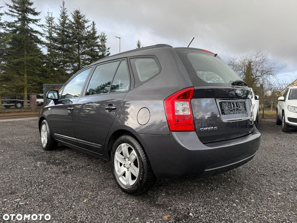 Kia Carens 2.0 CVVT EX - 6