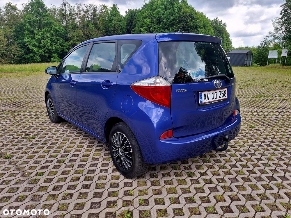 Toyota Verso S - 4