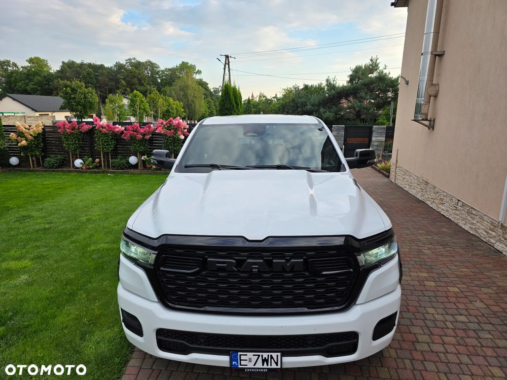 RAM 1500 - 27