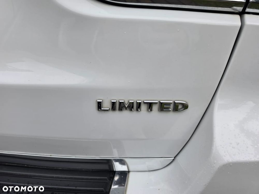 Jeep Grand Cherokee - 27