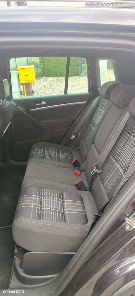 Volkswagen Tiguan 2.0 TDI DPF BlueMotion Technology Lounge Sport & Style - 10