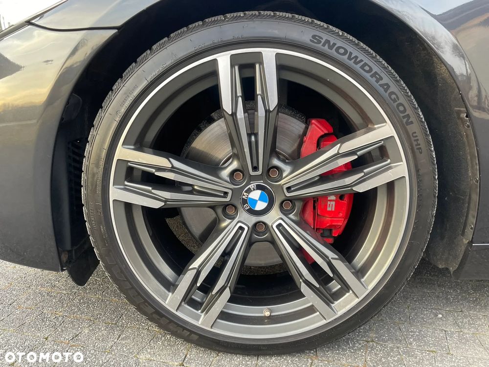 BMW Seria 5 - 36