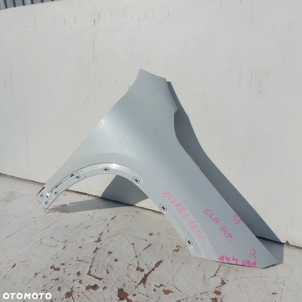 BLOTNIK PRZOD PRZEDNI PRAWY 144 LAK MERCEDES GLA W247 ORYGINAL DEMONTAZ 2478811200 - 2