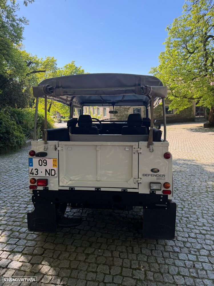 Land Rover Defender 90 2.5 Td5 Soft Top - 16