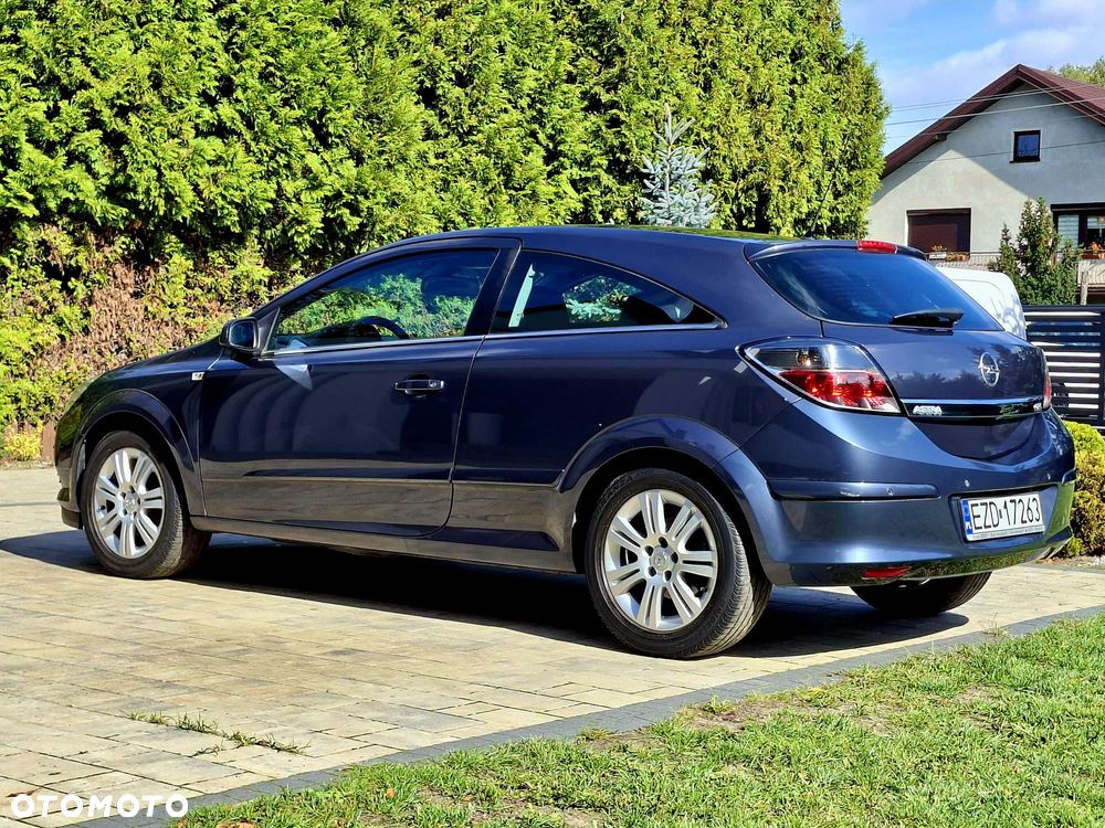 Opel Astra 1.6 Innovation 110 Jahre - 25