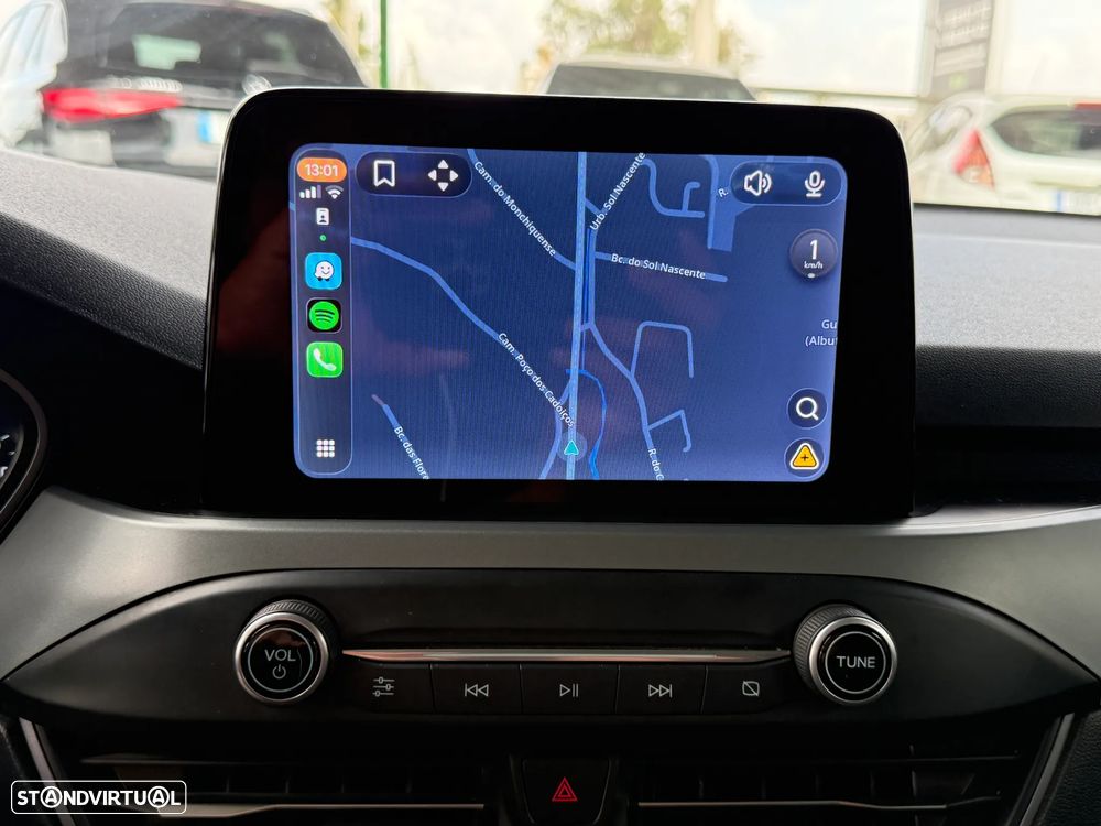 Ford Focus SW 1.0 EcoBoost Connected - 42