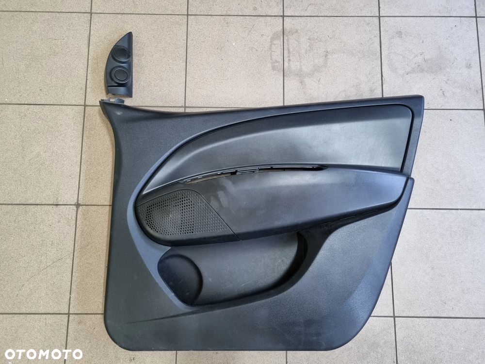 BOCZEK DRZWI PRAWY OPEL COMBO D  FIAT DOBLO III 11-19r. - 1