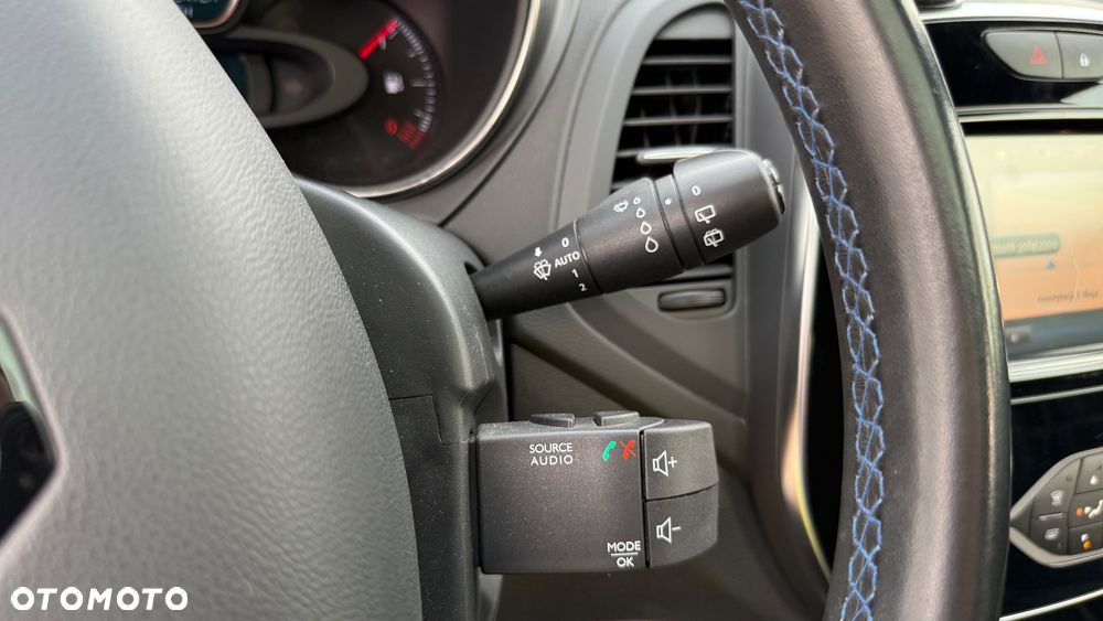Renault Captur - 21