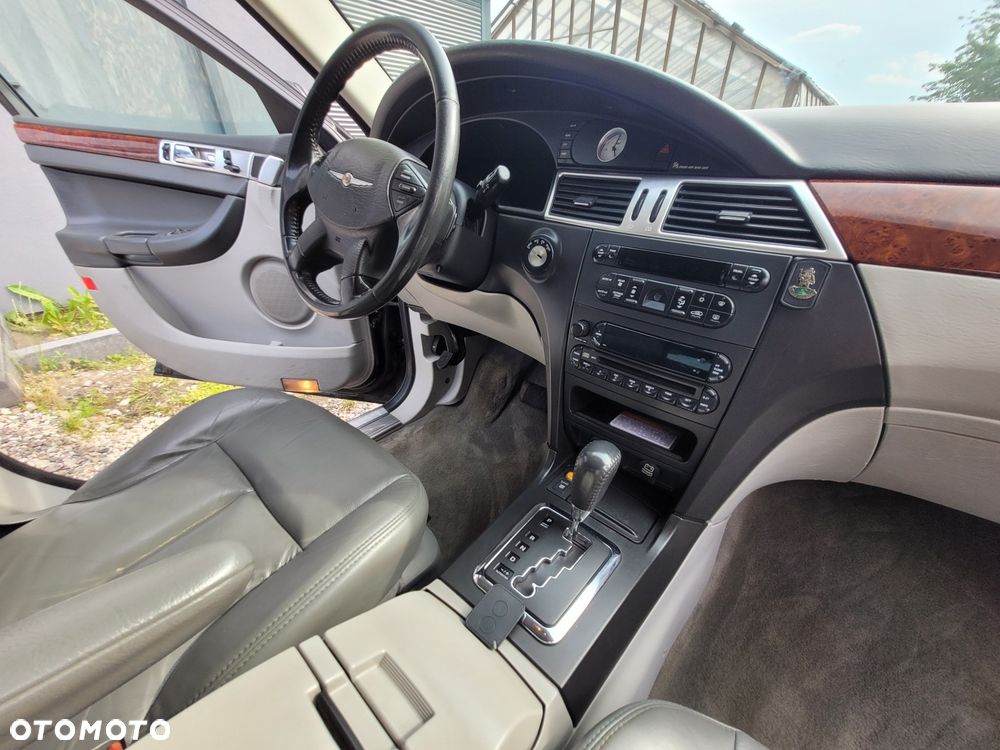 Chrysler Pacifica - 7