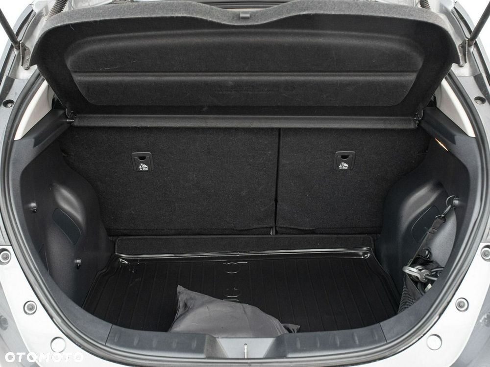 Nissan Leaf 40kWh N-Connecta - 28