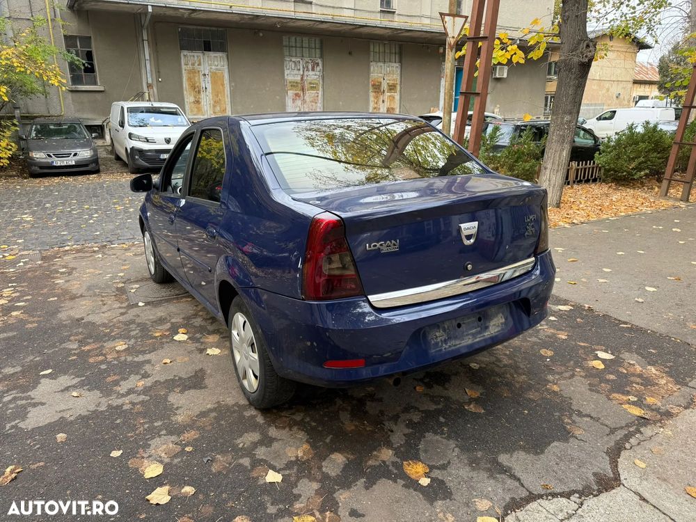 Dezmembrez Dacia Logan PH2 facelift albastru 1,4 benzina 2010 OV61H - 2