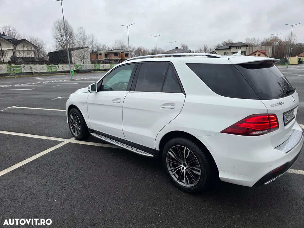 Mercedes-Benz GLE 350 d 4MATIC - 3