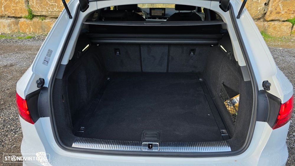 Audi A4 Avant 35 TDI S tronic - 57