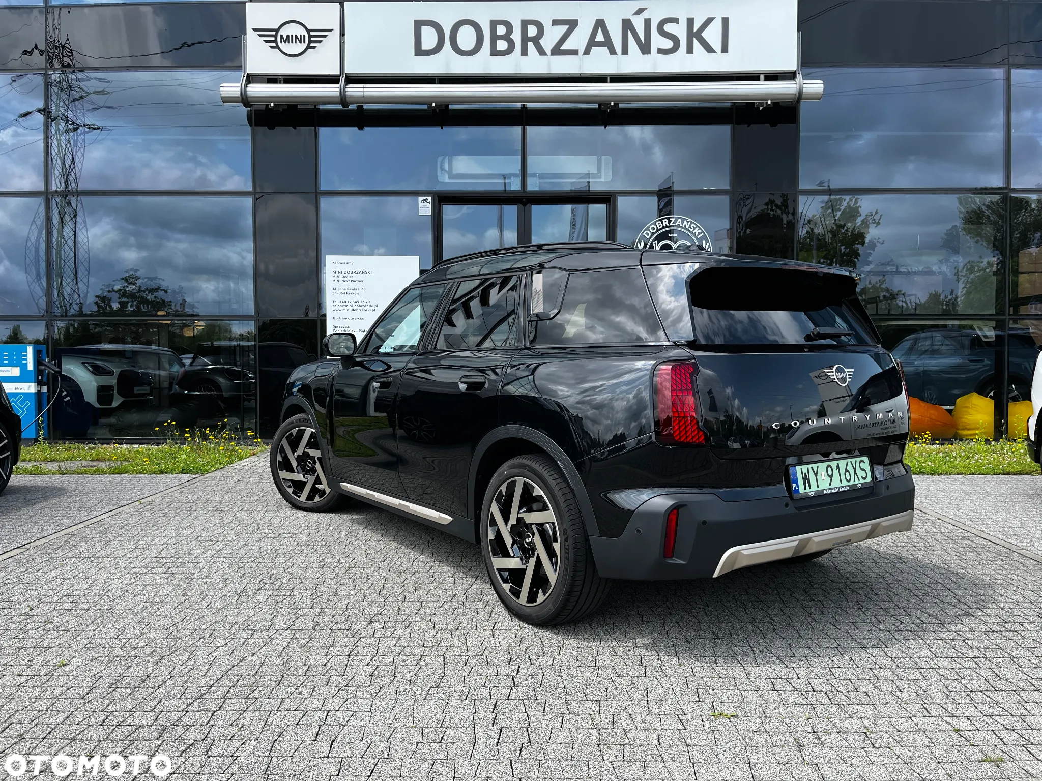 MINI Countryman E 66.5kWh Linia Favoured - 2