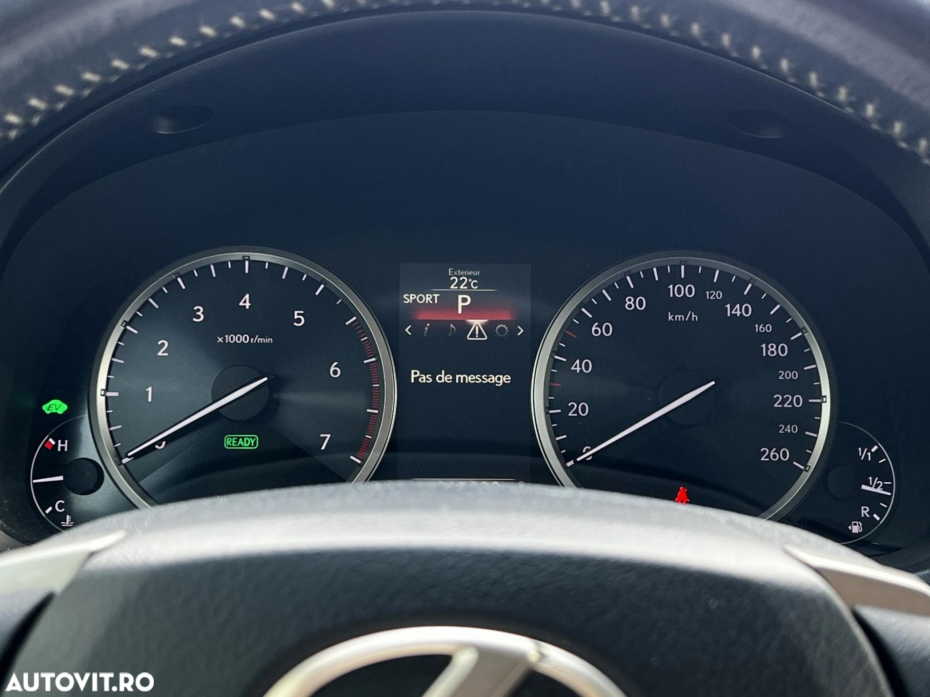 Lexus Seria NX - 15