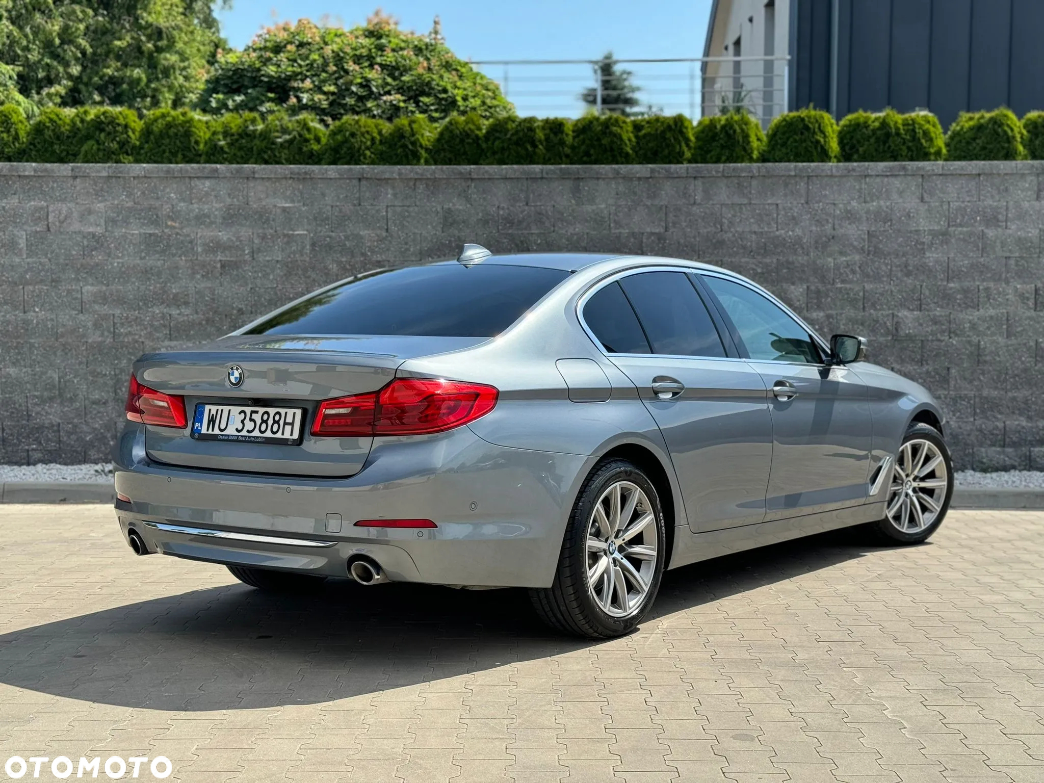 BMW Seria 5 530i xDrive Luxury Line sport - 4