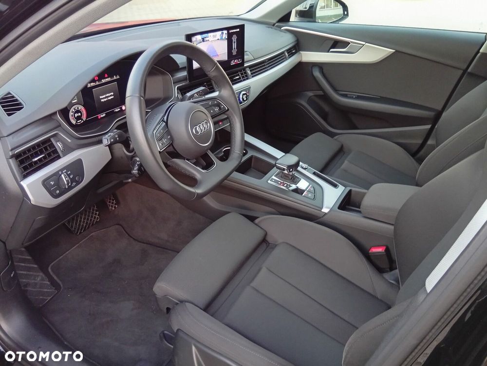 Audi A4 Limousine - 19