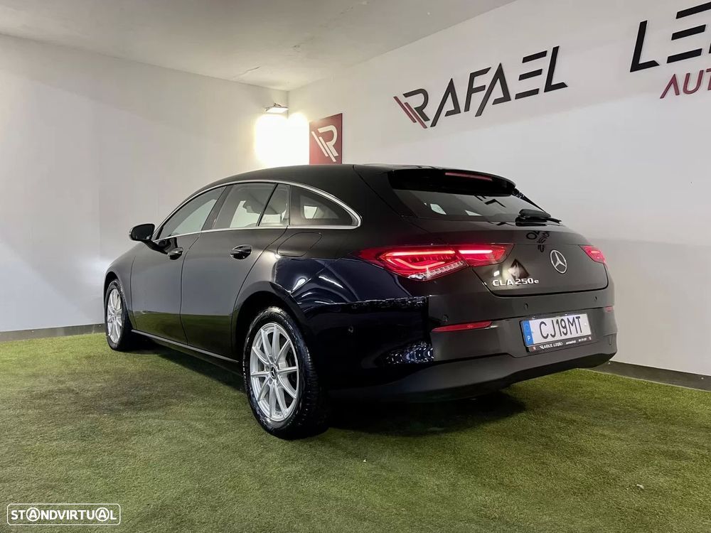 Mercedes-Benz CLA 250 e Shooting Brake Style Plus - 10