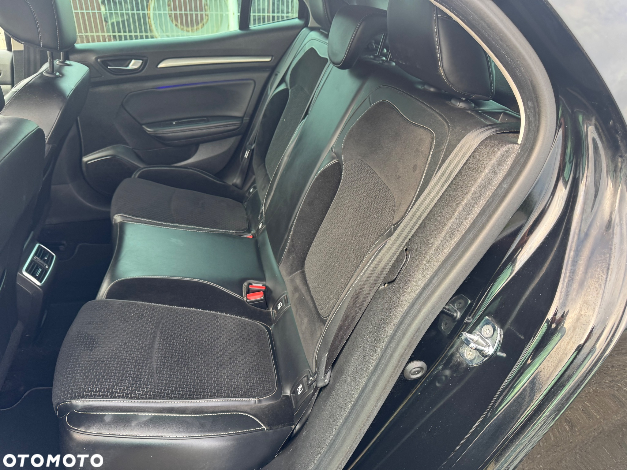 Renault Megane Grandtour ENERGY dCi 110 EDC GT LINE - 13