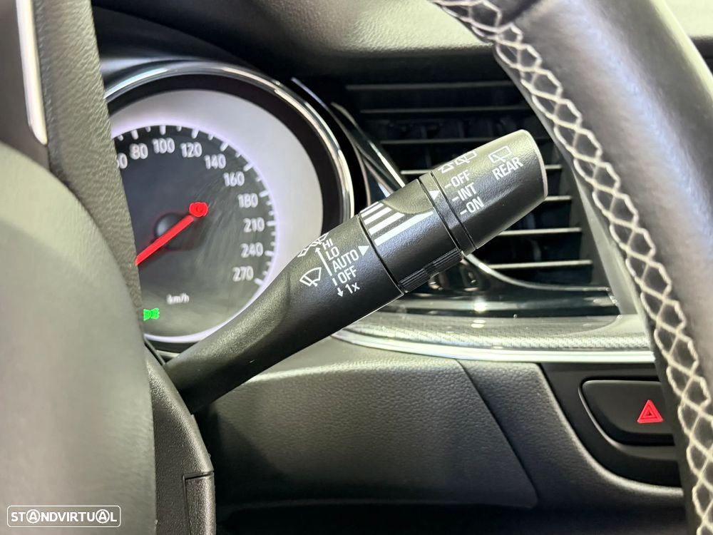 Opel Insignia Sports Tourer 1.5 D Business Edition - 24