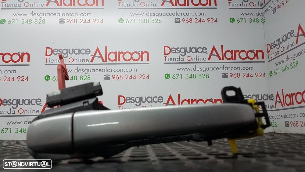 PUXADOR EXTERIOR TRASEIRO DIREITO TOYOTA VERSO COMFORT - 1