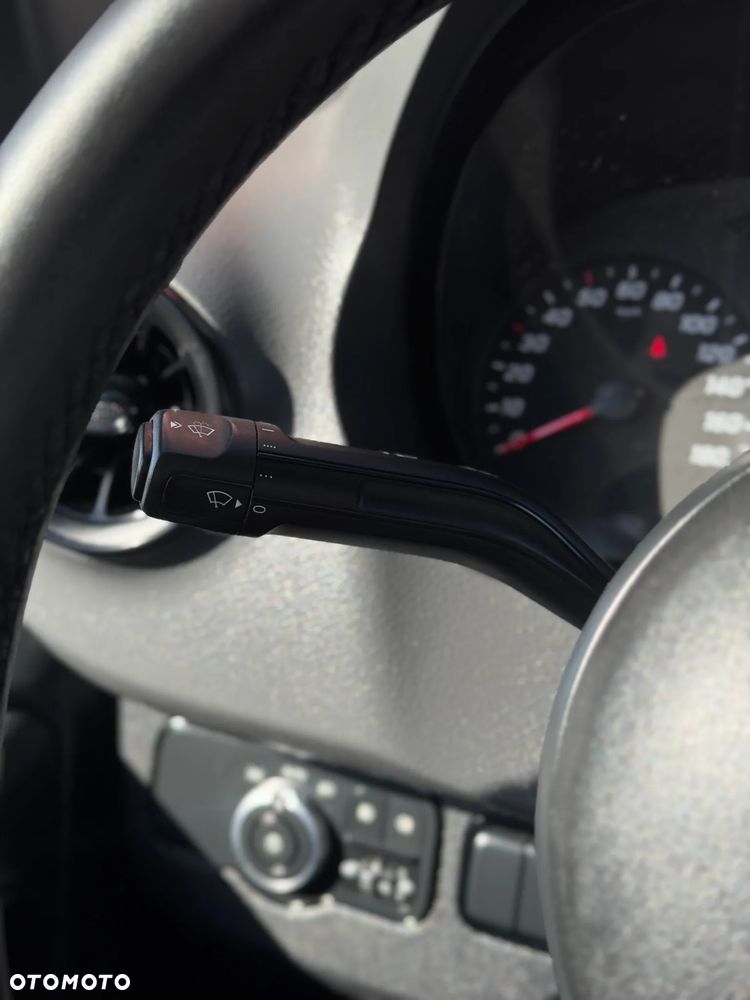 Mercedes-Benz SPRINTER - 25