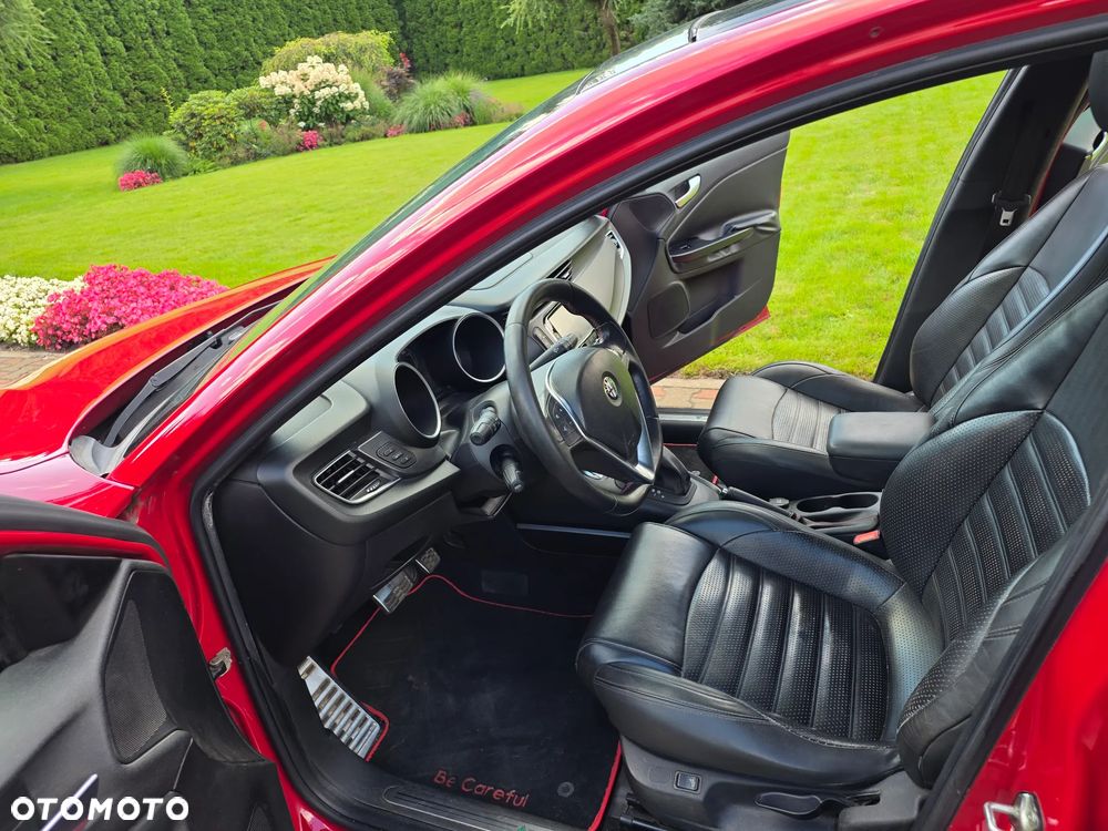 Alfa Romeo Giulietta 1.8 TBi 16V TCT Quadrifoglio Verde - 14