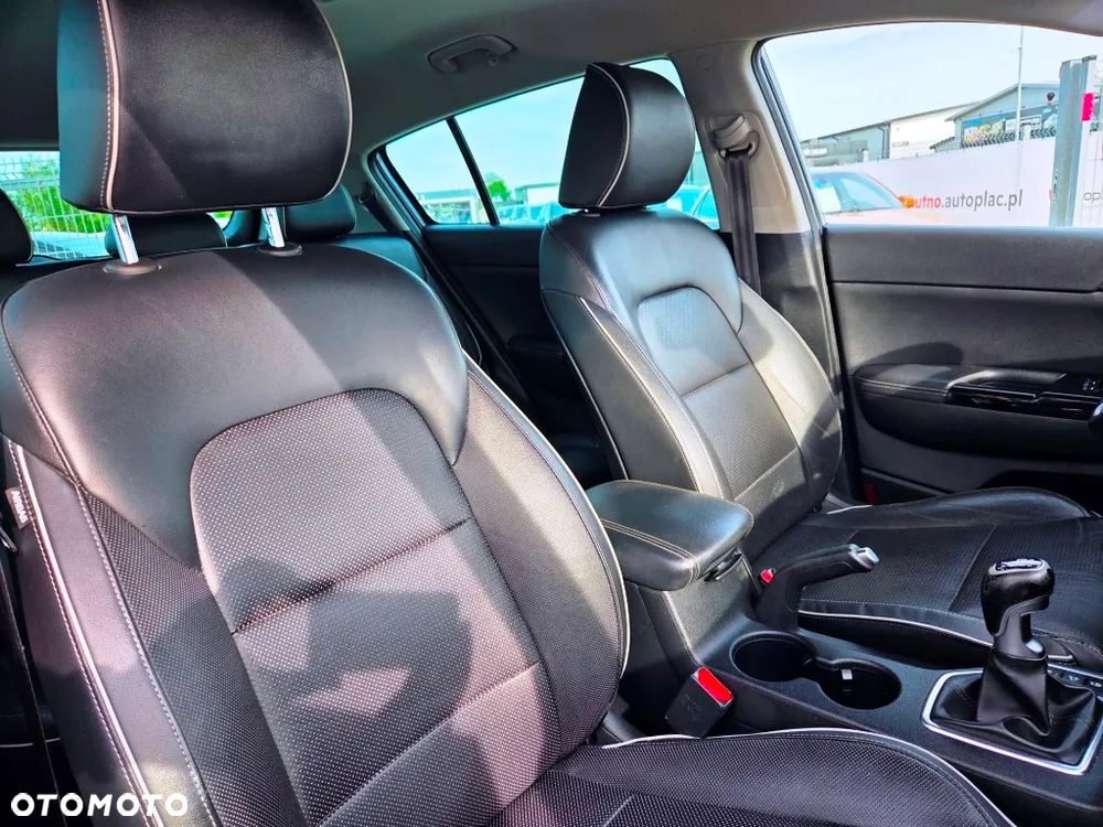 Kia Sportage 1.6 GDI Business Line L 2WD - 32