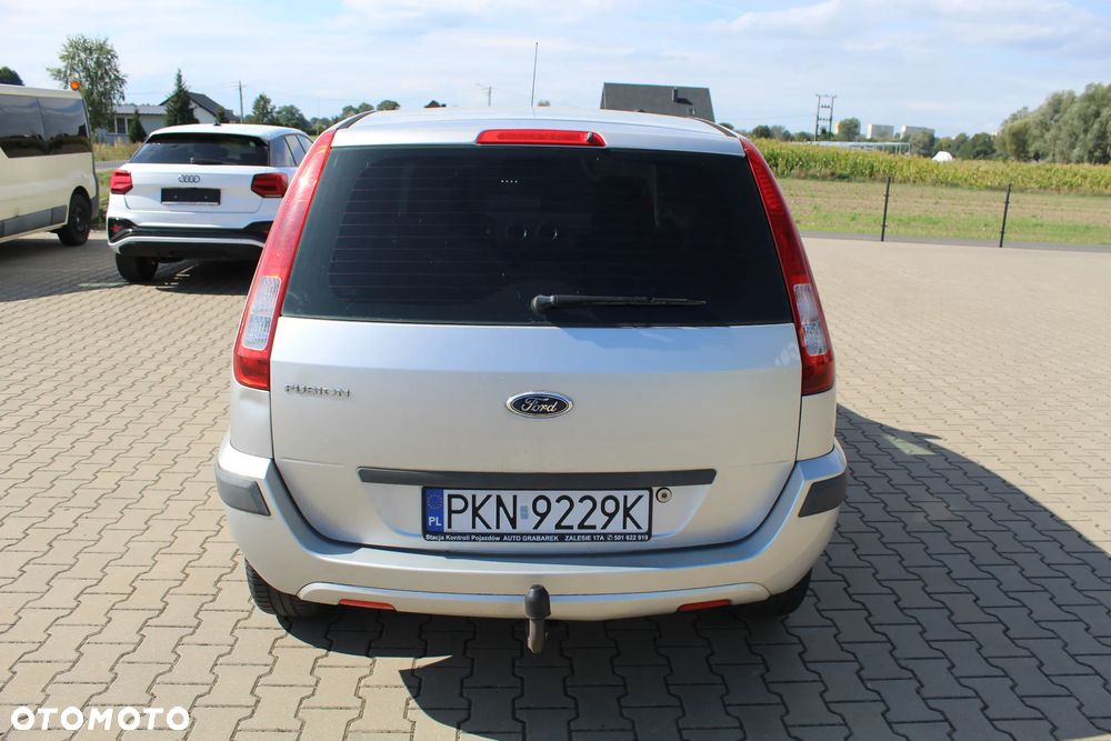 Ford Fusion 1.4 TDCI + - 5