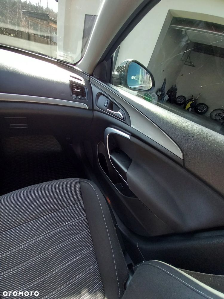Opel Insignia - 28