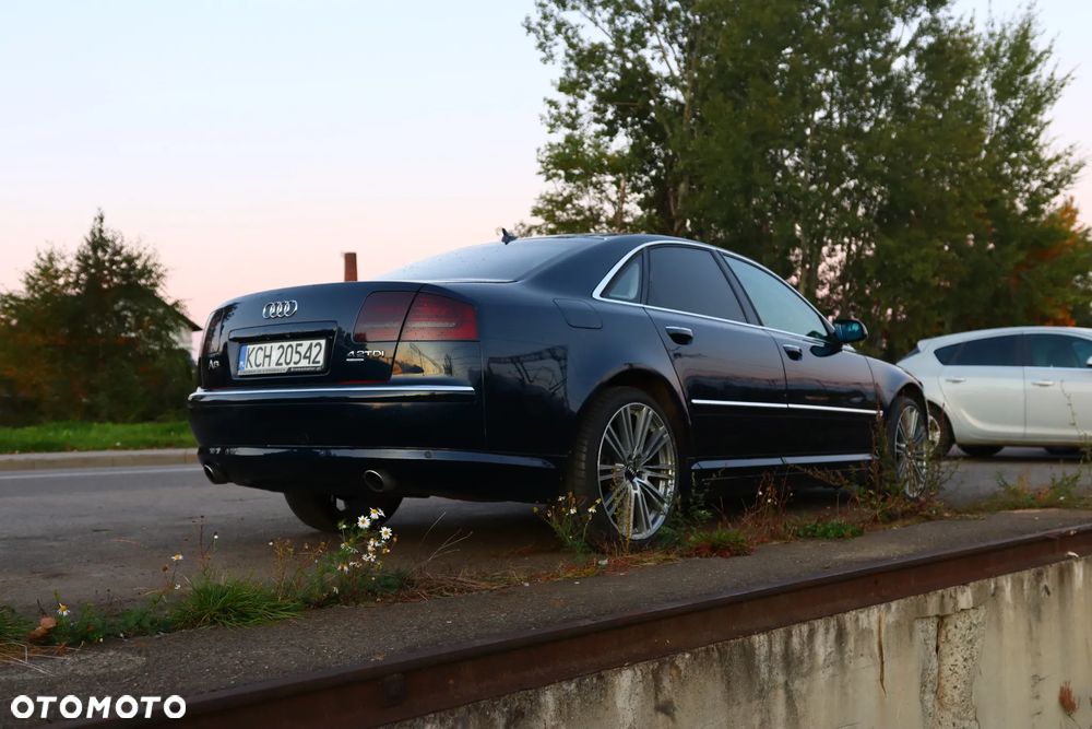 Audi A8 2008 photo 5