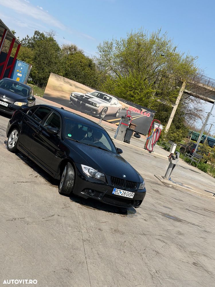 BMW Seria 3 318d - 3