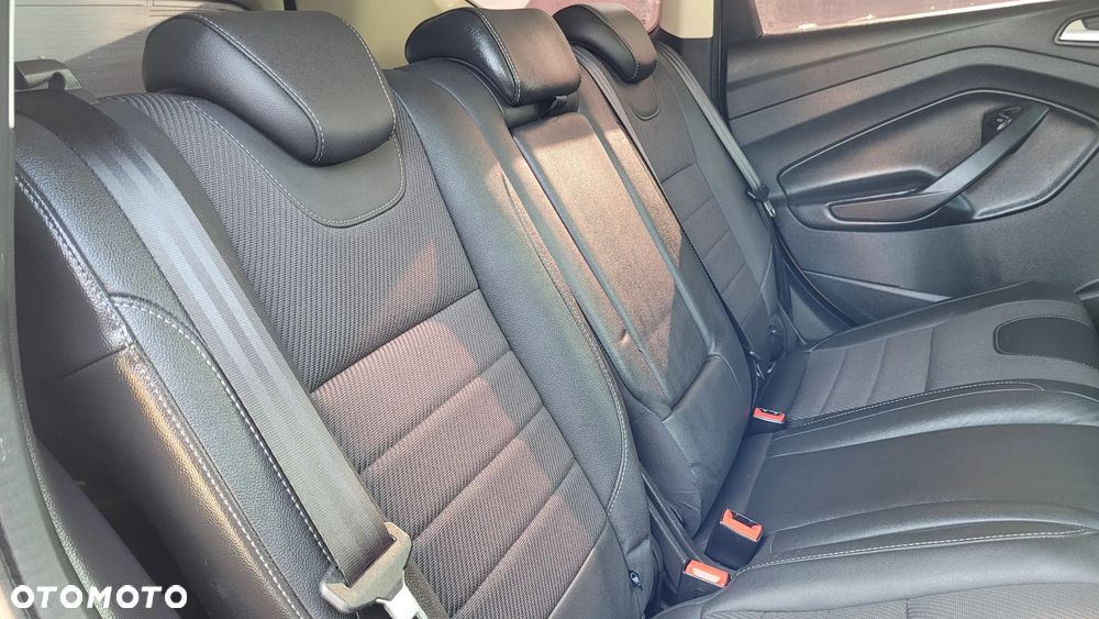 Ford Kuga 2.0 TDCi 4x4 SYNC - 7