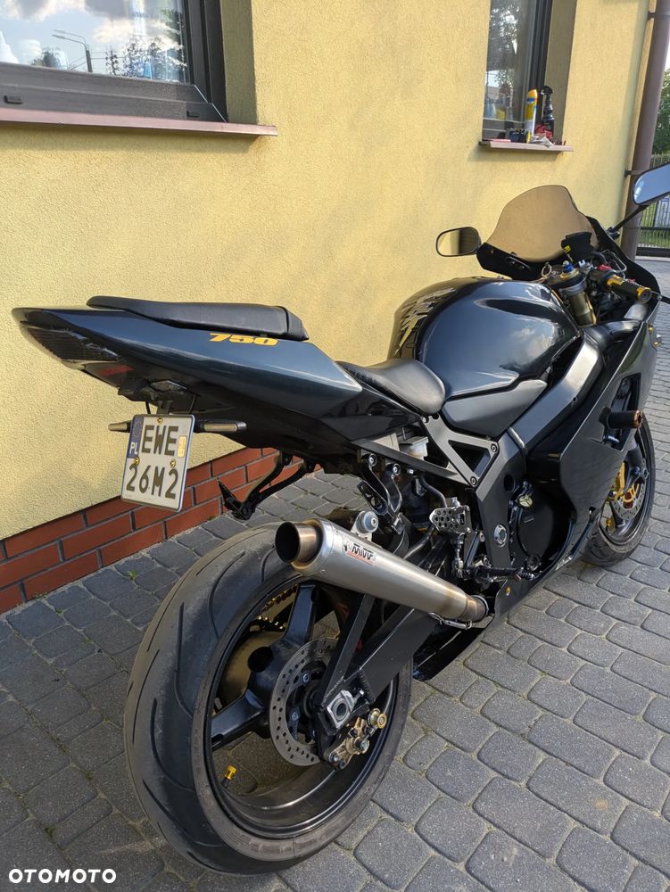 Suzuki GSX-R - 5