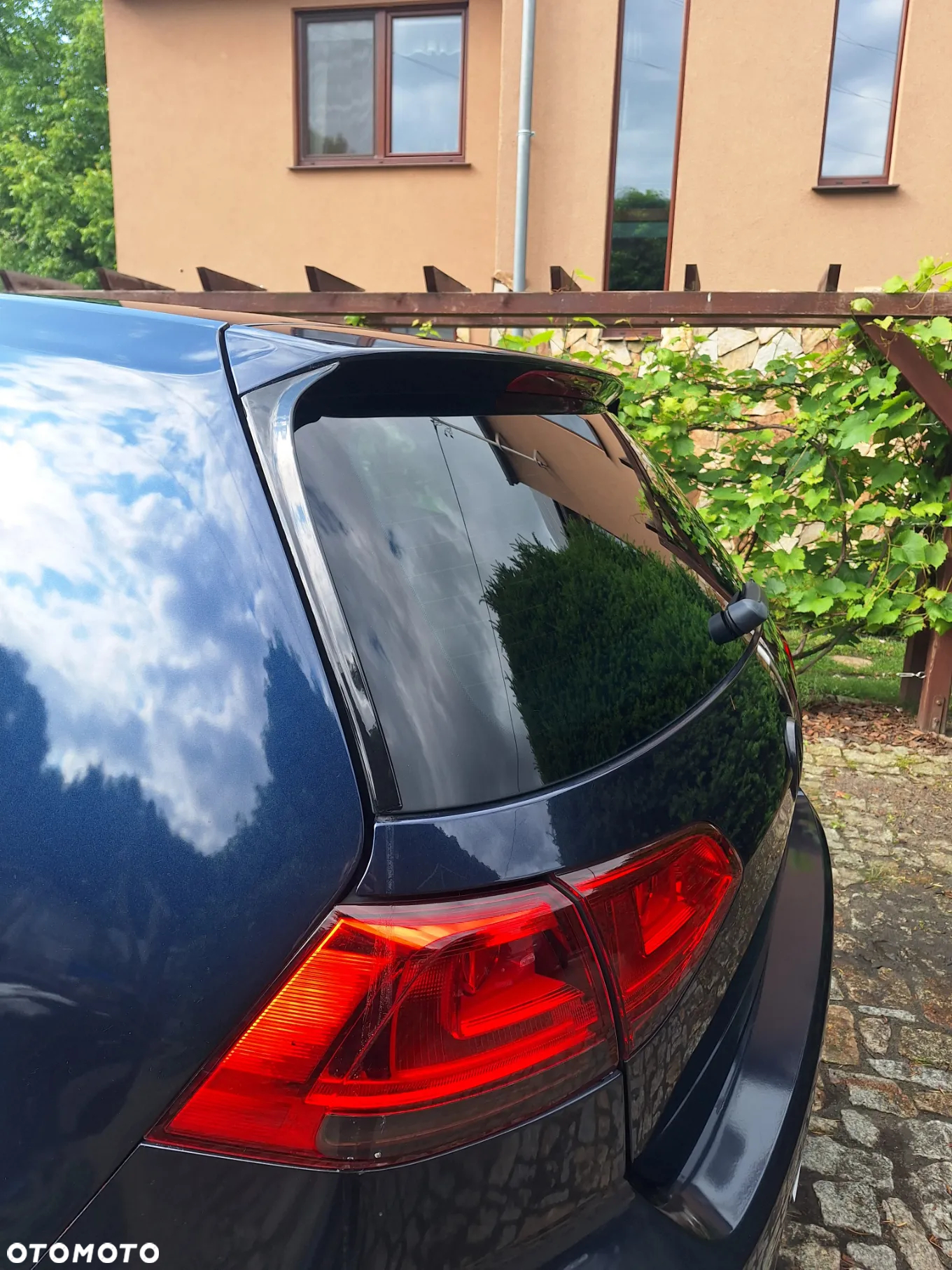 Volkswagen Golf - 11