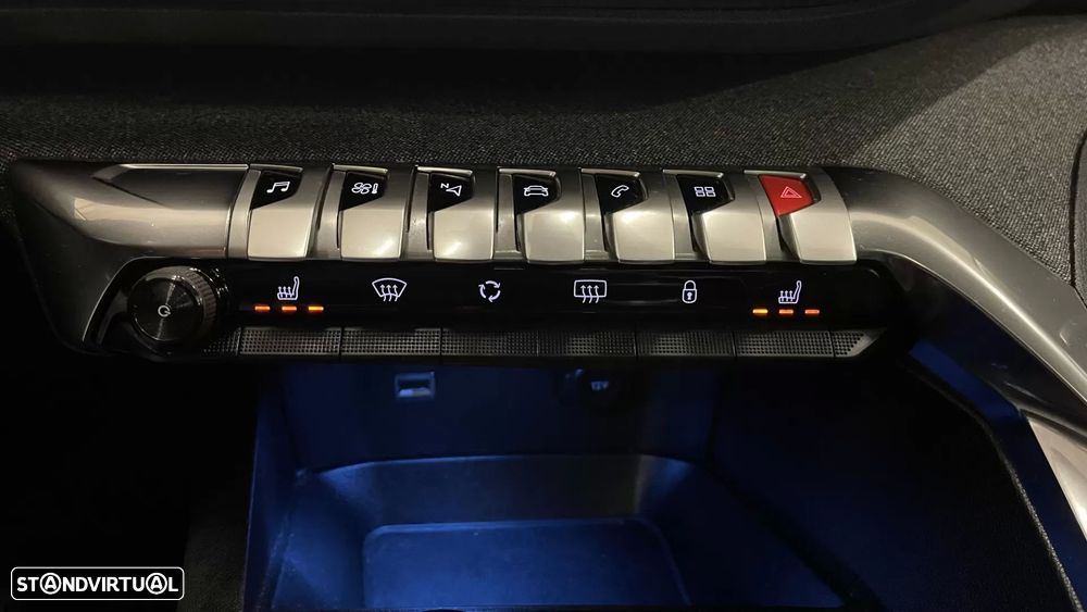 Peugeot 3008 1.5 BlueHDi Allure Pack - 40